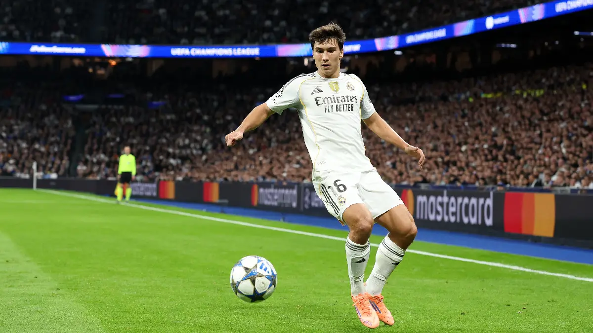 MADRID, SPAIN - DECEMBER 10: Gonzalo Garcia of Real Madridin action during the UEFA Champions League 2025/26 League Phase MD6 match between Real Madrid C.F. and Manchester City at Estadio Santiago Bernabeu on December 10, 2025 in Madrid, Spain. (Photo by Florencia Tan Jun/Getty Images)