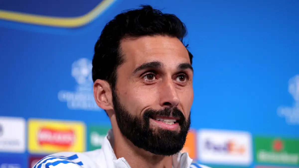 MANCHESTER, ENGLAND - MARCH 16: Alvaro Arbeloa, Head Coach of Real Madrid, speaks to the media during a press conference ahead of the UEFA Champions League 2025/26 Round of 16 Second Leg match between Manchester City and Real Madrid at City of Manchester Stadium on March 16, 2026 in Manchester, England. (Photo by Alex Livesey/Getty Images)