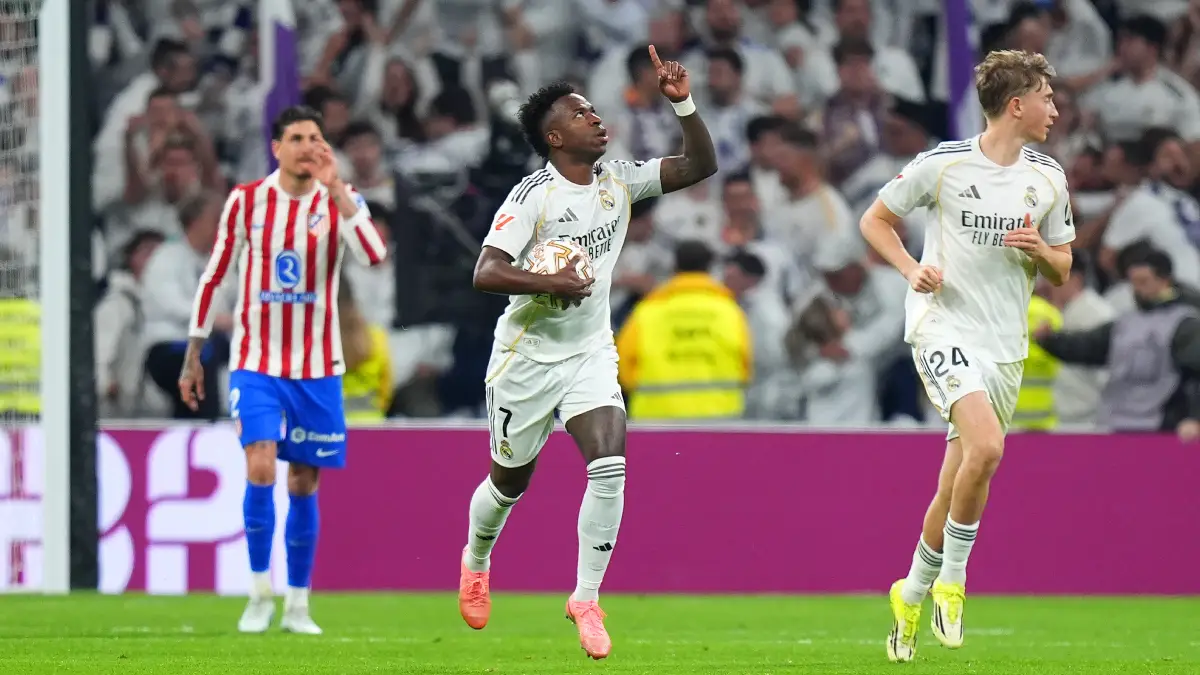 MADRID, SPAIN - MARCH 22: Vinicius Junior of Real Madrid celebrates scoring his team's first goal during the LaLiga EA Sports match between Real Madrid CF and Atletico de Madrid at Estadio Santiago Bernabeu on March 22, 2026 in Madrid, Spain. (Photo by Angel Martinez/Getty Images)
