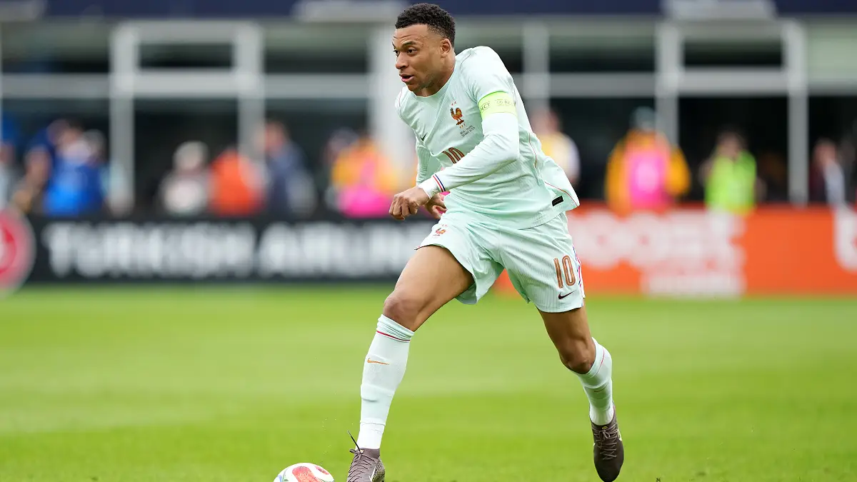 FOXBOROUGH, MASSACHUSETTS - MARCH 26: Kylian Mbappe of France controls the ball during the international friendly match between Brazil and France at Gillette Stadium on March 26, 2026 in Foxborough, Massachusetts. (Photo by Michael Owens/Getty Images)
