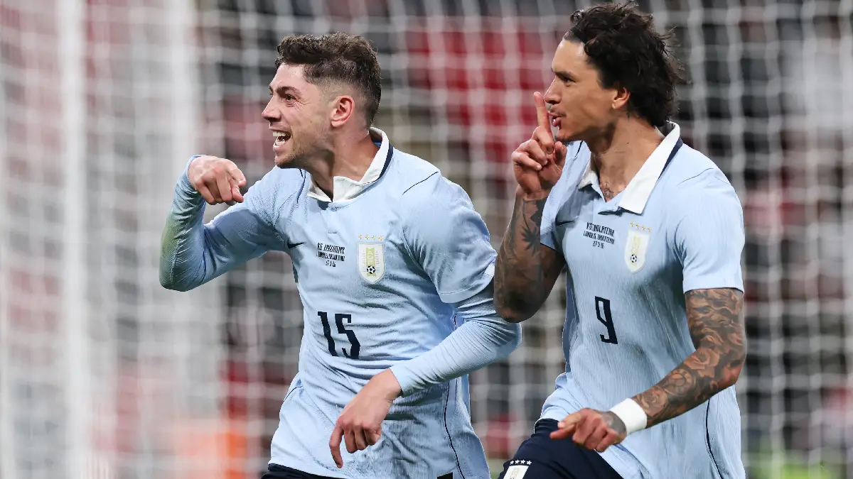 LONDON, ENGLAND - MARCH 27: Federico Valverde of Uruguay celebrates scoring his team's first goal with teammate Darwin Nunez during the international friendly match between England and Uruguay at Wembley Stadium on March 27, 2026 in London, England. (Photo by Julian Finney/Getty Images)