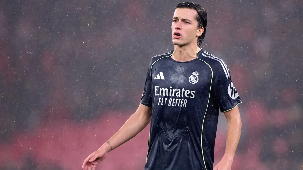 LISBON, PORTUGAL - JANUARY 28: Alvaro Carreras of Real Madrid CF reacts during the UEFA Champions League 2025/26 League Phase MD8 match between SL Benfica and Real Madrid C.F. at Estadio Da Luz on January 28, 2026 in Lisbon, Portugal. (Photo by Jose Manuel Alvarez Rey/Getty Images)