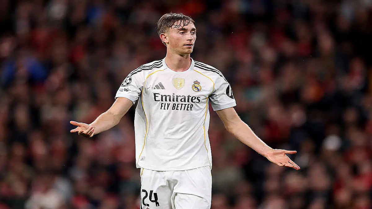 LIVERPOOL, ENGLAND - NOVEMBER 04: Dean Huijsen of Real Madrid reacts during the UEFA Champions League 2025/26 League Phase MD4 match between Liverpool FC and Real Madrid C.F. at Anfield on November 04, 2025 in Liverpool, England. (Photo by Michael Regan/Getty Images)