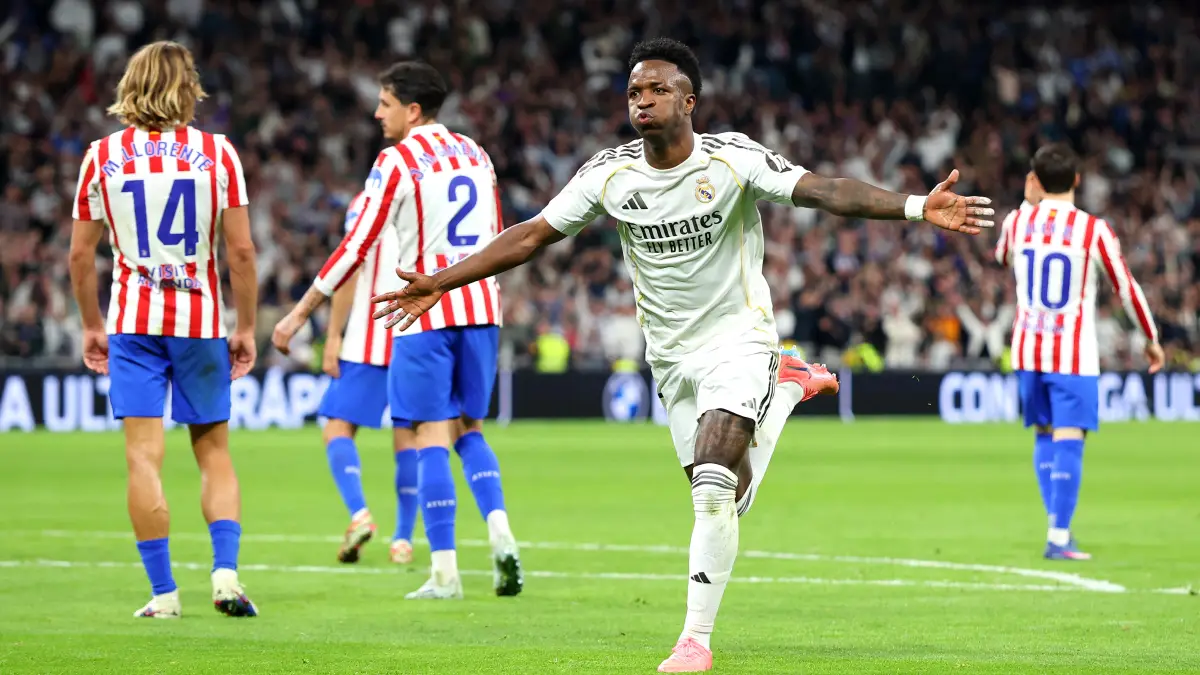 MADRID, SPAIN - MARCH 22: Vinicius Junior of Real Madrid celebrates scoring his team's third goal during the LaLiga EA Sports match between Real Madrid CF and Atletico de Madrid at Estadio Santiago Bernabeu on March 22, 2026 in Madrid, Spain. (Photo by Florencia Tan Jun/Getty Images)