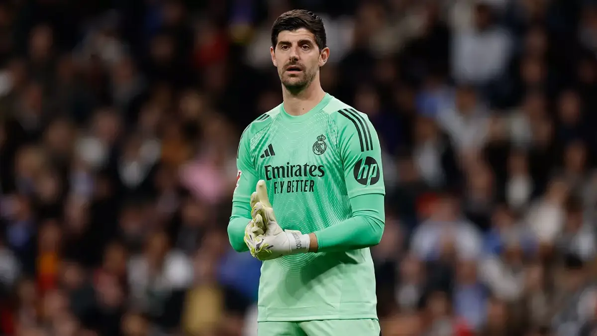Courtois : "C'est une belle victoire qui nous permet de rester dans la course" (realmadrid.com)