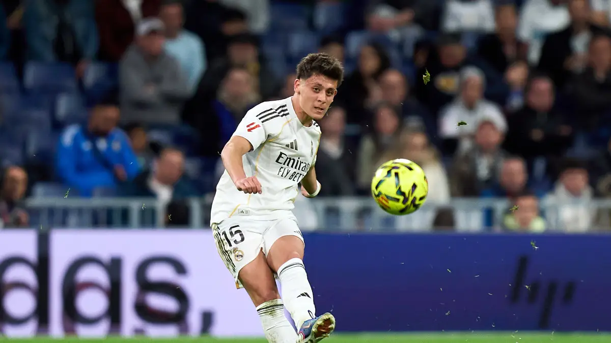 MADRID, SPAIN - MARCH 14: Arda Guler of Real Madrid in action during the LaLiga EA Sports match between Real Madrid CF and Elche CF at Estadio Santiago Bernabeu on March 14, 2026 in Madrid, Spain. (Photo by Angel Martinez/Getty Images)