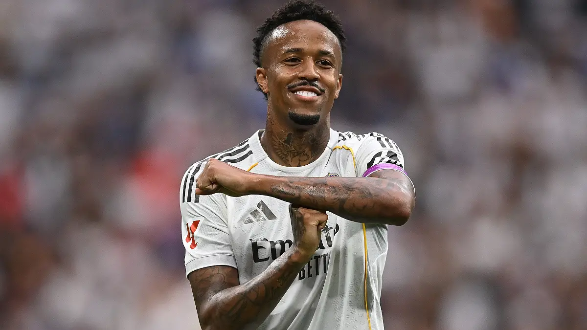 MADRID, SPAIN - SEPTEMBER 20: Eder Militao of Real Madrid celebrates scoring his team's opening goal during the LaLiga EA Sports match between Real Madrid CF and RCD Espanyol de Barcelona at Estadio Santiago Bernabeu on September 20, 2025 in Madrid, Spain. (Photo by Denis Doyle/Getty Images)