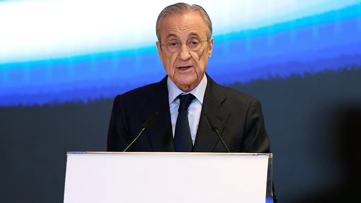 MADRID, SPAIN - OCTOBER 31: Florentino Perez, President of Real Madrid speaks to the audience as Kylian Mbappe is awarded with the Golden Boot 2024-2025, at Estadio Santiago Bernabeu on October 31, 2025 in Madrid, Spain. (Photo by Angel Martinez/Getty Images)