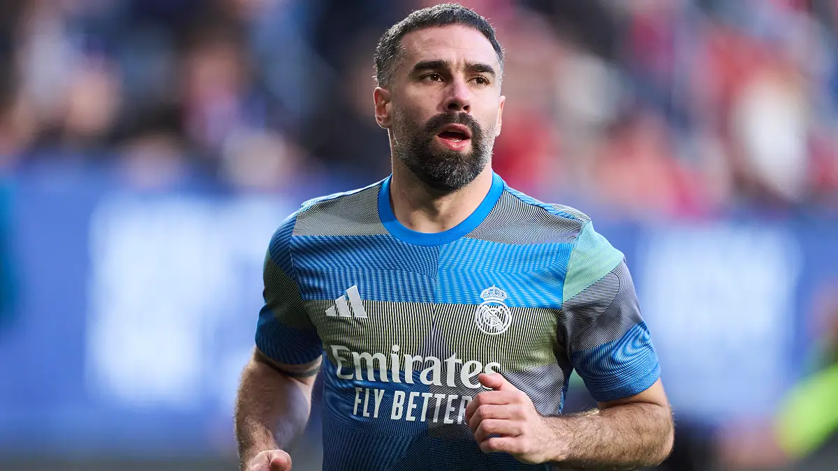 PAMPLONA, SPAIN - FEBRUARY 21: Daniel Carvajal of Real Madrid looks on during the warm up prior to the LaLiga EA Sports match between CA Osasuna and Real Madrid CF at Estadio El Sadar on February 21, 2026 in Pamplona, Spain. (Photo by Juan Manuel Serrano Arce/Getty Images)