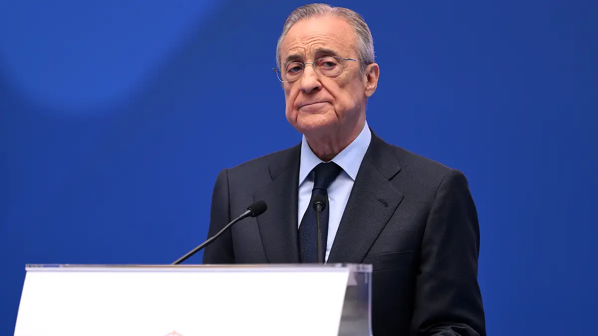 Le président du Real madrid, Florentino Pérez, ne veut pas sortir le chéquier à tout-va pour cet été. (Photo by David Ramos/Getty Images)