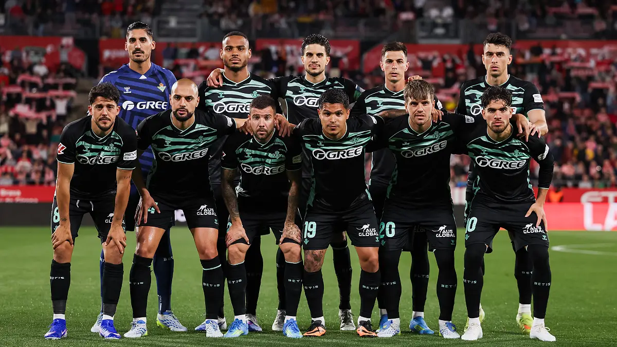 Le Real Betis s'apprête à recevoir le Real Madrid à La Cartuja ce vendredi. (Photo by Judit Cartiel/Getty Images)
