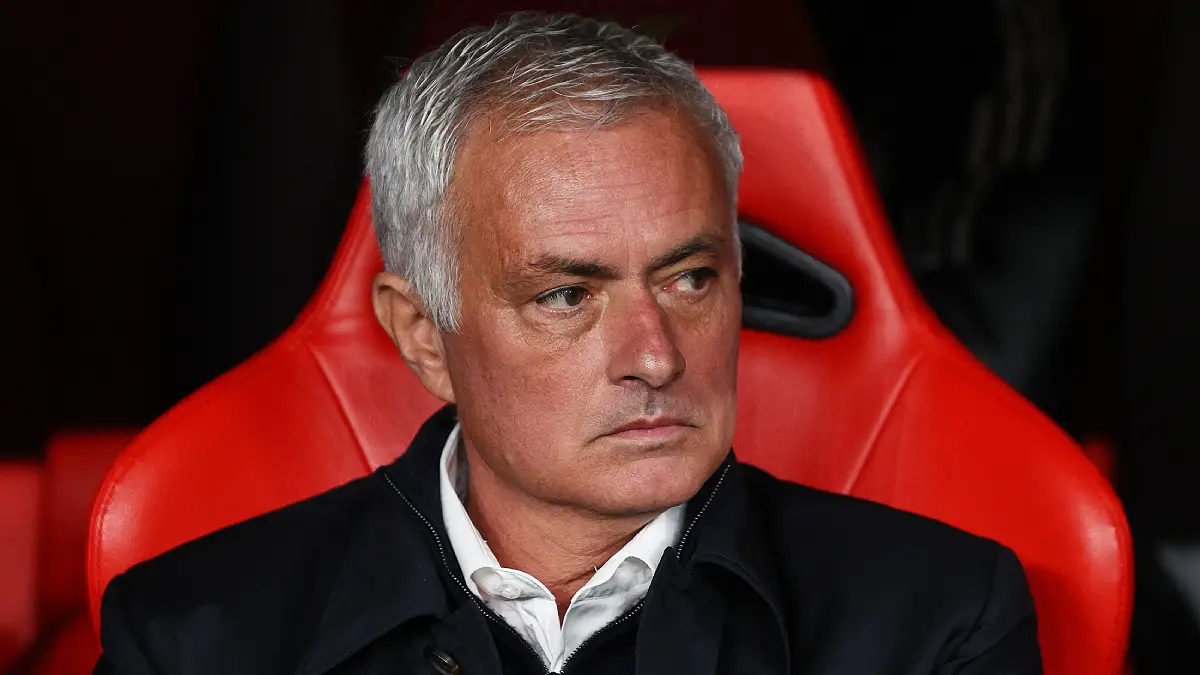 LISBON, PORTUGAL - NOVEMBER 05: Jose Mourinho, Head Coach of Benfica, looks on prior to the UEFA Champions League 2025/26 League Phase MD4 match between SL Benfica and Bayer 04 Leverkusen at on November 05, 2025 in Lisbon, Portugal. (Photo by Carlos Rodrigues/Getty Images)