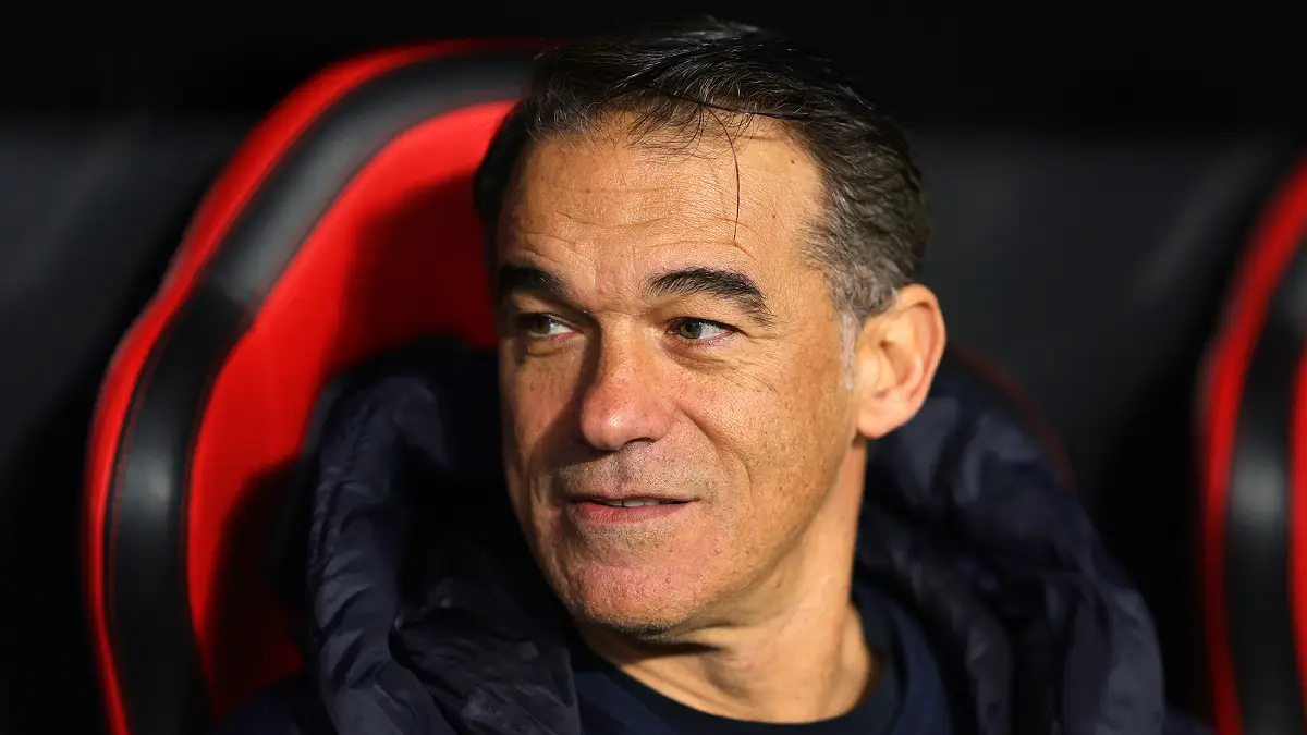 SEVILLE, SPAIN - JANUARY 12: Luis Garcia, Head Coach of Deportivo Alaves, looks on during the LaLiga EA Sports match between Sevilla FC and Deportivo Alaves at Estadio Ramon Sanchez Pizjuan on January 12, 2024 in Seville, Spain. (Photo by Fran Santiago/Getty Images)