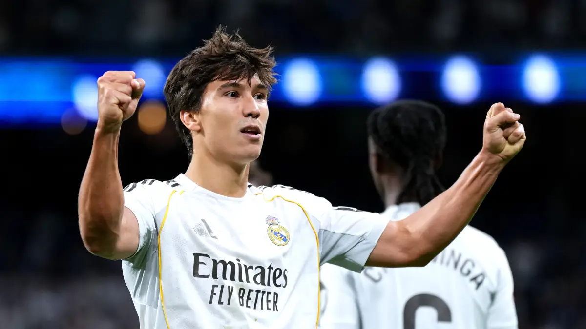 MADRID, SPAIN - MAY 14: Gonzalo Garcia of Real Madrid celebrates scoring his team's first goal during the LaLiga EA Sports match between Real Madrid CF and Real Oviedo at Estadio Santiago Bernabeu on May 14, 2026 in Madrid, Spain. (Photo by Angel Martinez/Getty Images)