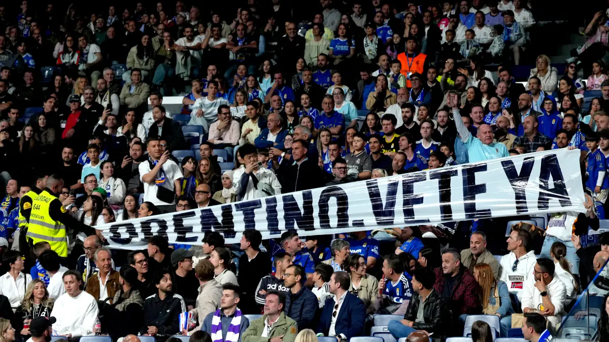 MADRID, SPAIN - MAY 14: Real Madrid fans have a banner protesting against Real Madrid President Florentino Perez taken by security during the LaLiga EA Sports match between Real Madrid CF and Real Oviedo at Estadio Santiago Bernabeu on May 14, 2026 in Madrid, Spain. (Photo by Angel Martinez/Getty Images)