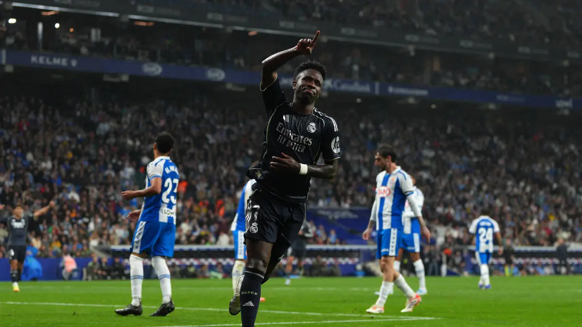 BARCELONA, SPAIN - MAY 03: Vinicius Junior of Real Madrid celebrates scoring his team's second goal during the LaLiga EA Sports match between RCD Espanyol de Barcelona and Real Madrid CF at RCDE Stadium on May 03, 2026 in Barcelona, Spain. (Photo by Pedro Salado/Getty Images)