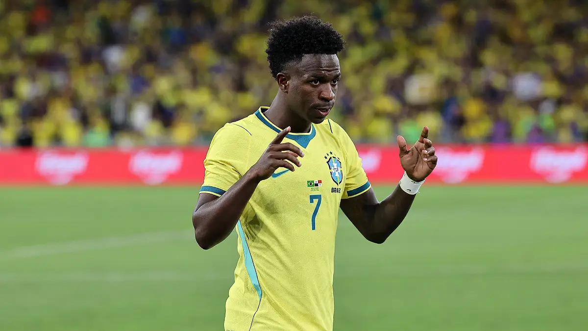 RIO DE JANEIRO, BRAZIL - MAY 31: Vinicius Jr. prays prior to the international friendly match between Brazil and Panama at Maracana Stadium on May 31, 2026 in Rio de Janeiro, Brazil. (Photo by Wagner Meier/Getty Images)