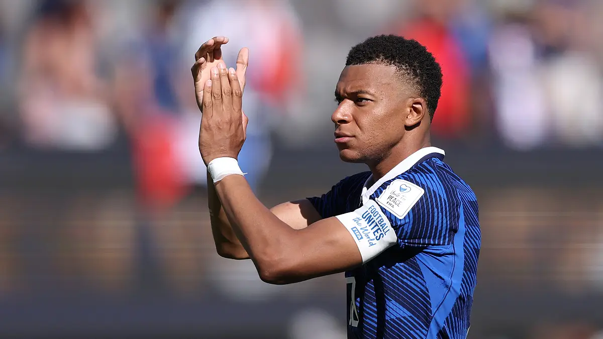 EAST RUTHERFORD, NEW JERSEY - JUNE 16: Kylian Mbappe #10 of France celebrates after the 3-1 win during the FIFA World Cup 2026 Group I match between France and Senegal at New York New Jersey Stadium on June 16, 2026 in East Rutherford, New Jersey. (Photo by Kevin C. Cox/Getty Images)