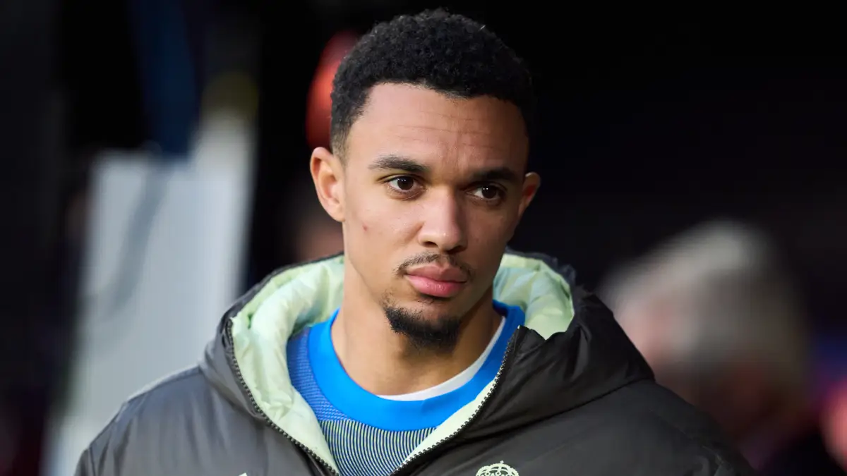PAMPLONA, SPAIN - FEBRUARY 21: Trent Alexander Arnold of Real Madrid looks on prior to the LaLiga EA Sports match between CA Osasuna and Real Madrid CF at Estadio El Sadar on February 21, 2026 in Pamplona, Spain. (Photo by Juan Manuel Serrano Arce/Getty Images)