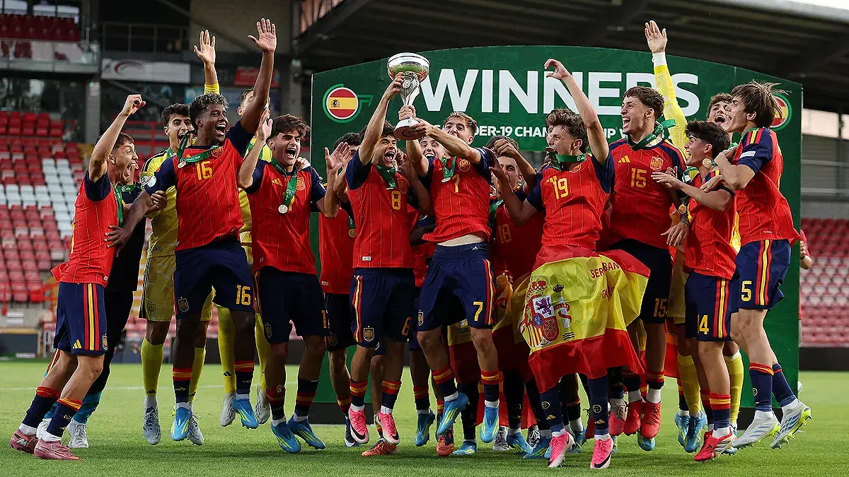 L'ESPAGNE U-19 remporte l'édition 2026 de l'Euro ! (realmadrid.com)