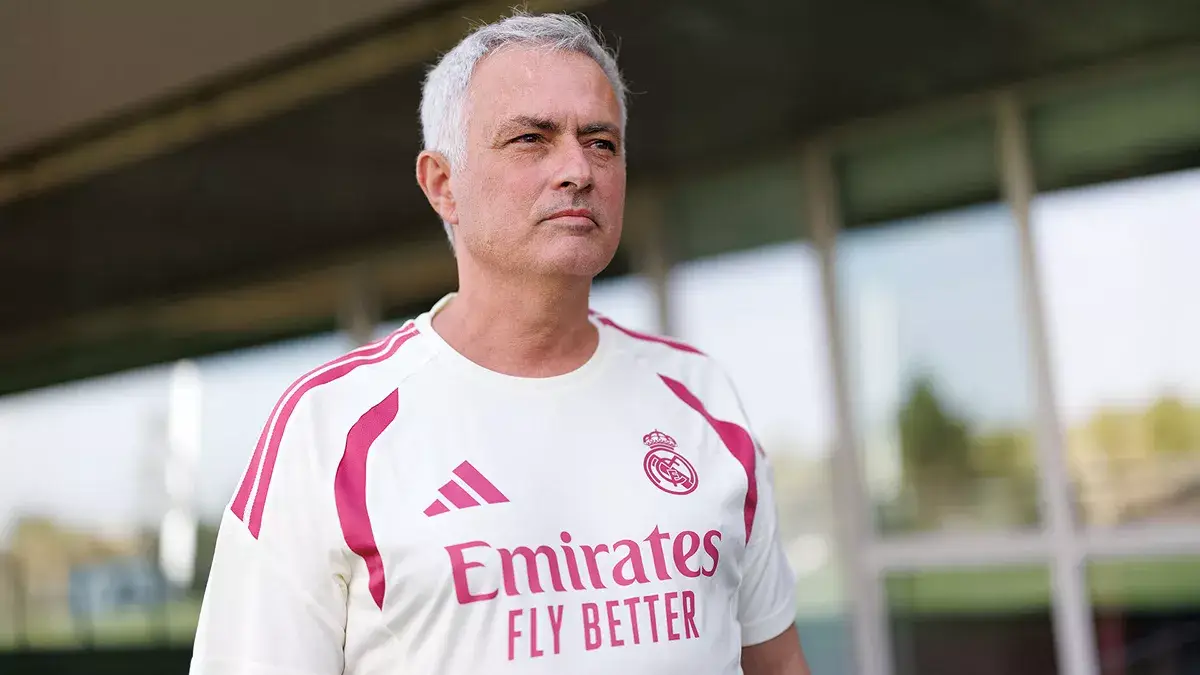 Mourinho : « Travailler pour le Real Madrid est un honneur et une responsabilité » (realmadrid.com)
