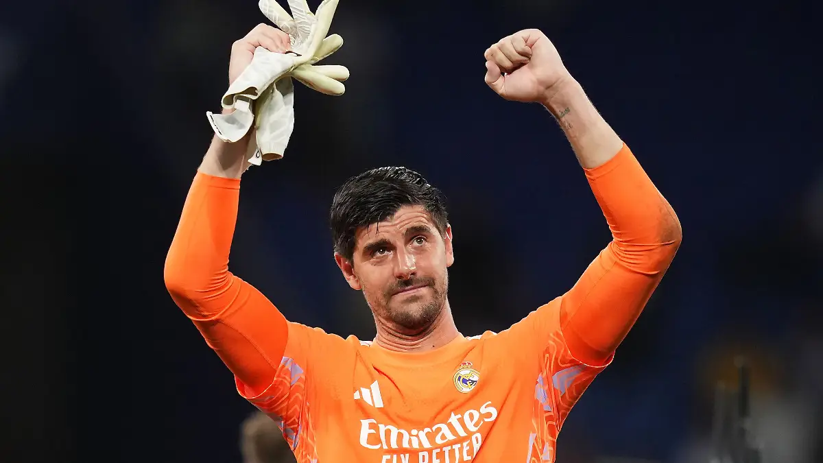 BARCELONA, SPAIN - AUGUST 22: Thibaut Courtois of Real Madrid celebrates after the LaLiga EA Sports 2026/27 match between RCD Espanyol de Barcelona and Real Madrid at RCDE Stadium on August 22, 2026 in Barcelona, Spain. (Photo by Alex Caparros/Getty Images)