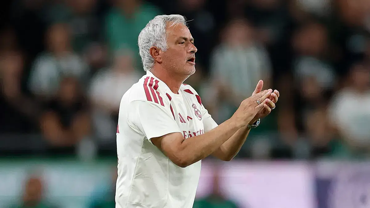 José Mourinho pendant la rencontre entre le Real Madrid et Ferencváros.