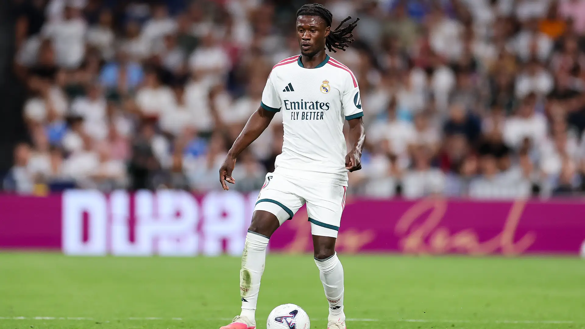 MADRID, SPAIN - AUGUST 26: Eduardo Camavinga of Real Madridin action during the LaLiga EA Sports 2026/27 match between Real Madrid and Real Sociedad at Estadio Santiago Bernabeu on August 26, 2026 in Madrid, Spain. (Photo by Florencia Tan Jun/Getty Images)
