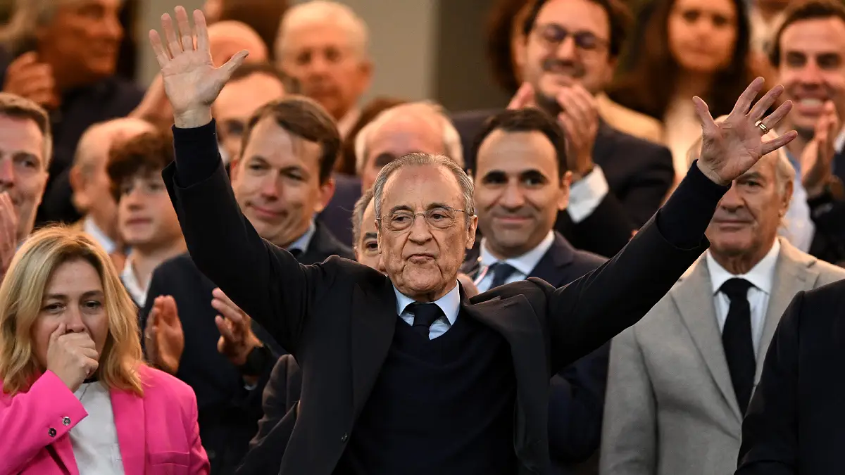 MADRID, SPAIN - MAY 14: Florentino Perez, President of Real Madrid, in attendance for the LaLiga EA Sports match between Real Madrid CF and Real Oviedo at Estadio Santiago Bernabeu on May 14, 2026 in Madrid, Spain. (Photo by Denis Doyle/Getty Images)