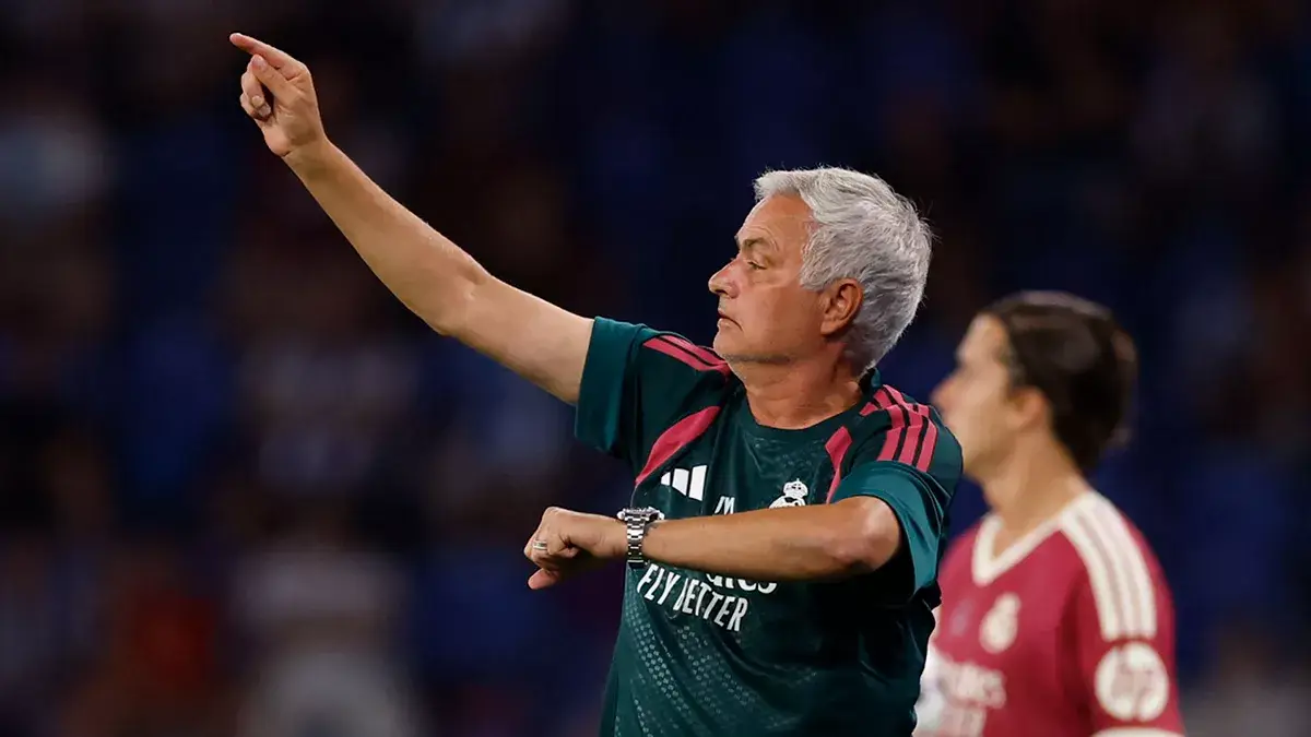 José Mourinho pendant Real Madrid - Deportivo (realmadrid.com)
