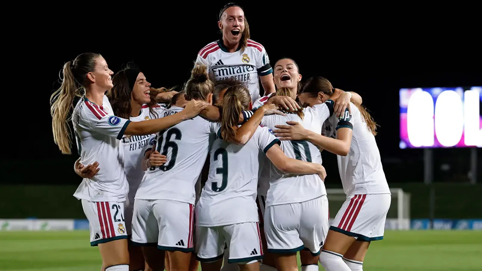 Le Real Madrid célébrant le 3ème but face à l'Atletico (RealMadrid.com)