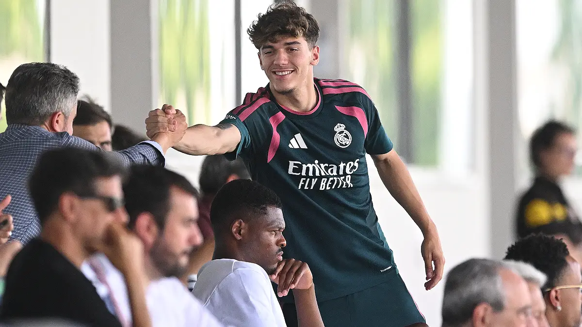 MADRID, SPAIN - JULY 28: Thiago Pitarch of Real Madridlooks on from the stands during the friendly match between Real Madrid and CD Leganes at Estadio Alfredo di Stéfano in Ciudad Real Madrid on July 28, 2026 in Madrid, Spain. (Photo by Denis Doyle/Getty Images)
