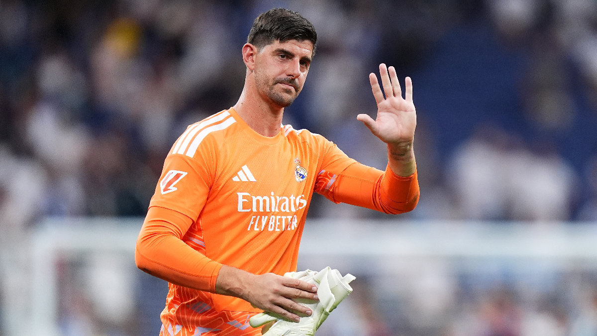 MADRID, SPAIN - AUGUST 30: Thibaut Courtois of Real Madrid celebrates after the LaLiga EA Sports 2026/27 match between Real Madrid and Malaga CF at Estadio Santiago Bernabeu on August 30, 2026 in Madrid, Spain. (Photo by Angel Martinez/Getty Images)