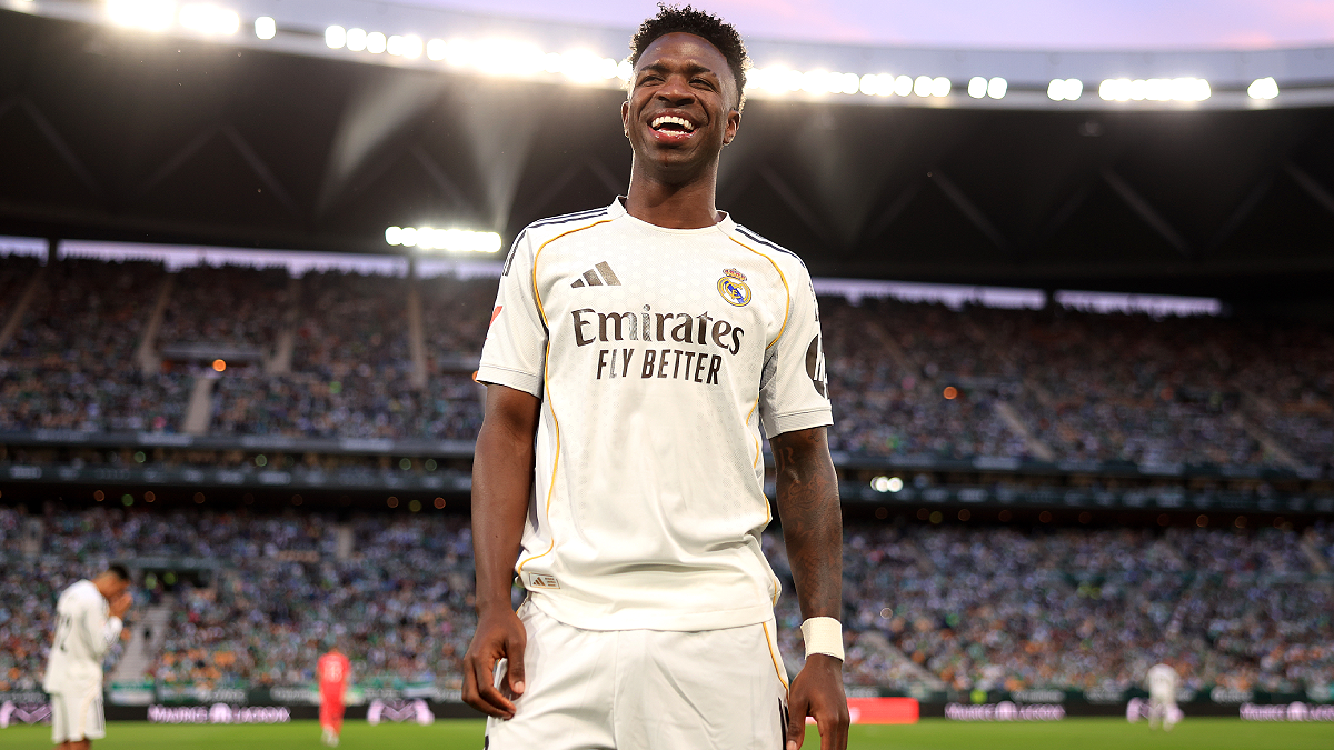SEVILLE, SPAIN - APRIL 24: Vinicius Junior of Real Madrid reacts during the LaLiga EA Sports match between Real Betis Balompie and Real Madrid CF at Estadio La Cartuja on April 24, 2026 in Seville, Spain. (Photo by Fran Santiago/Getty Images)