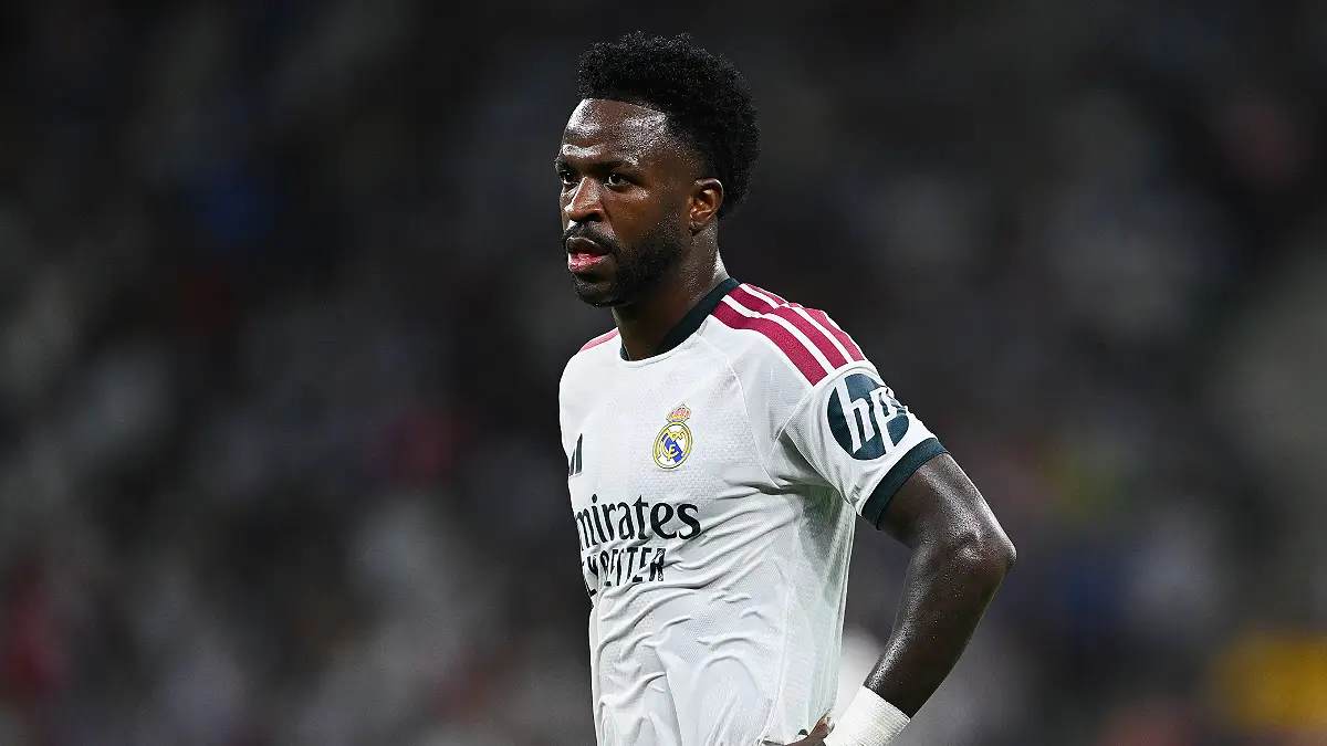 BARCELONA, SPAIN - AUGUST 22: Vinicius Junior of Real Madrid looks on during the LaLiga EA Sports 2026/27 match between RCD Espanyol de Barcelona and Real Madrid at RCDE Stadium on August 22, 2026 in Barcelona, Spain. (Photo by David Ramos/Getty Images)