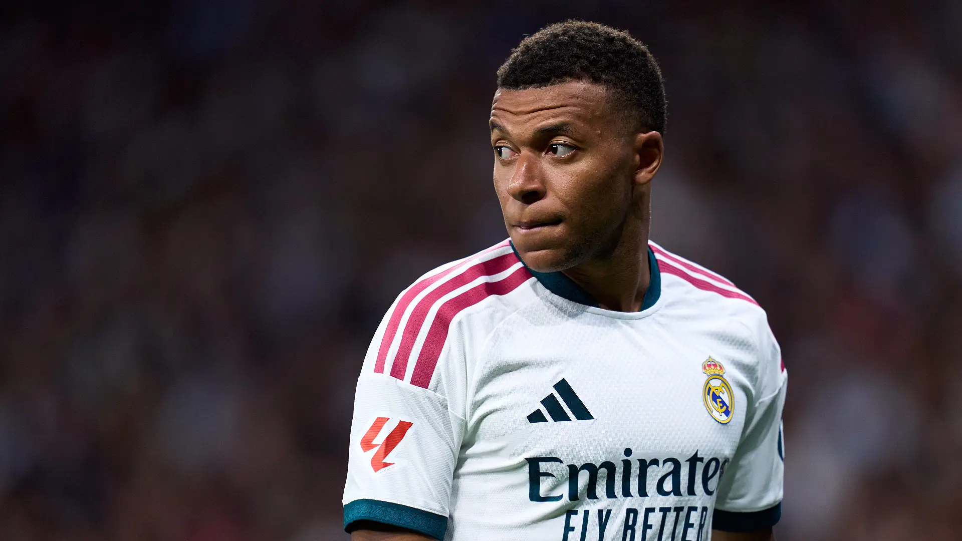 BARCELONA, SPAIN - AUGUST 22: Kylian Mbappe of Real Madrid CF looks on during the LaLiga EA Sports 2026/27 match between RCD Espanyol de Barcelona and Real Madrid at RCDE Stadium on August 22, 2026 in Barcelona, Spain. (Photo by Alex Caparros/Getty Images)