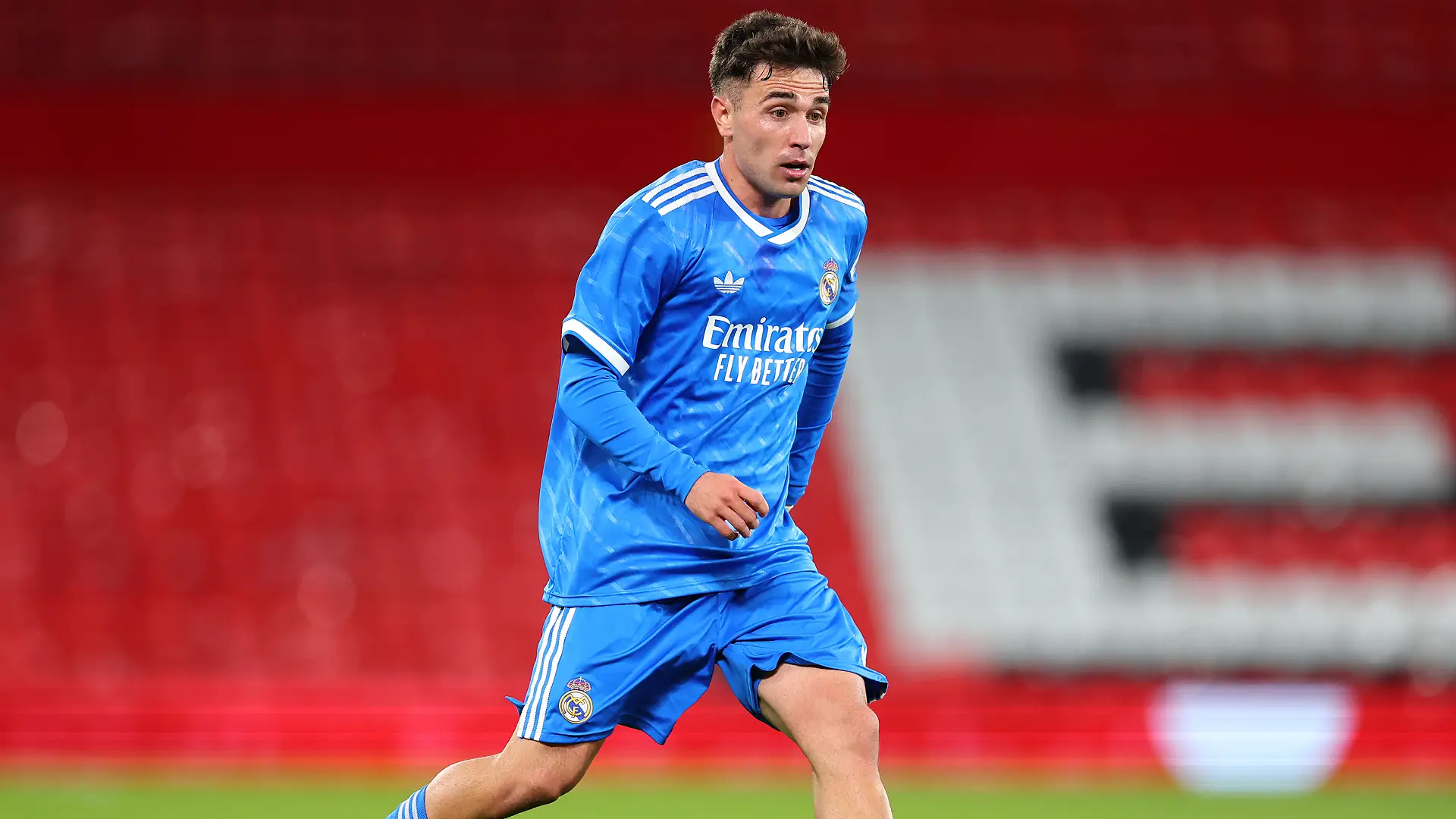 MANCHESTER, ENGLAND - APRIL 07: David Jimenez of Real Madrid Castilla during the Premier League International Cup Quarter Final match between Manchester United U21 v Real Madrid U21 at Old Trafford on April 07, 2026 in Manchester, England. (Photo by Molly Darlington/Getty Images)