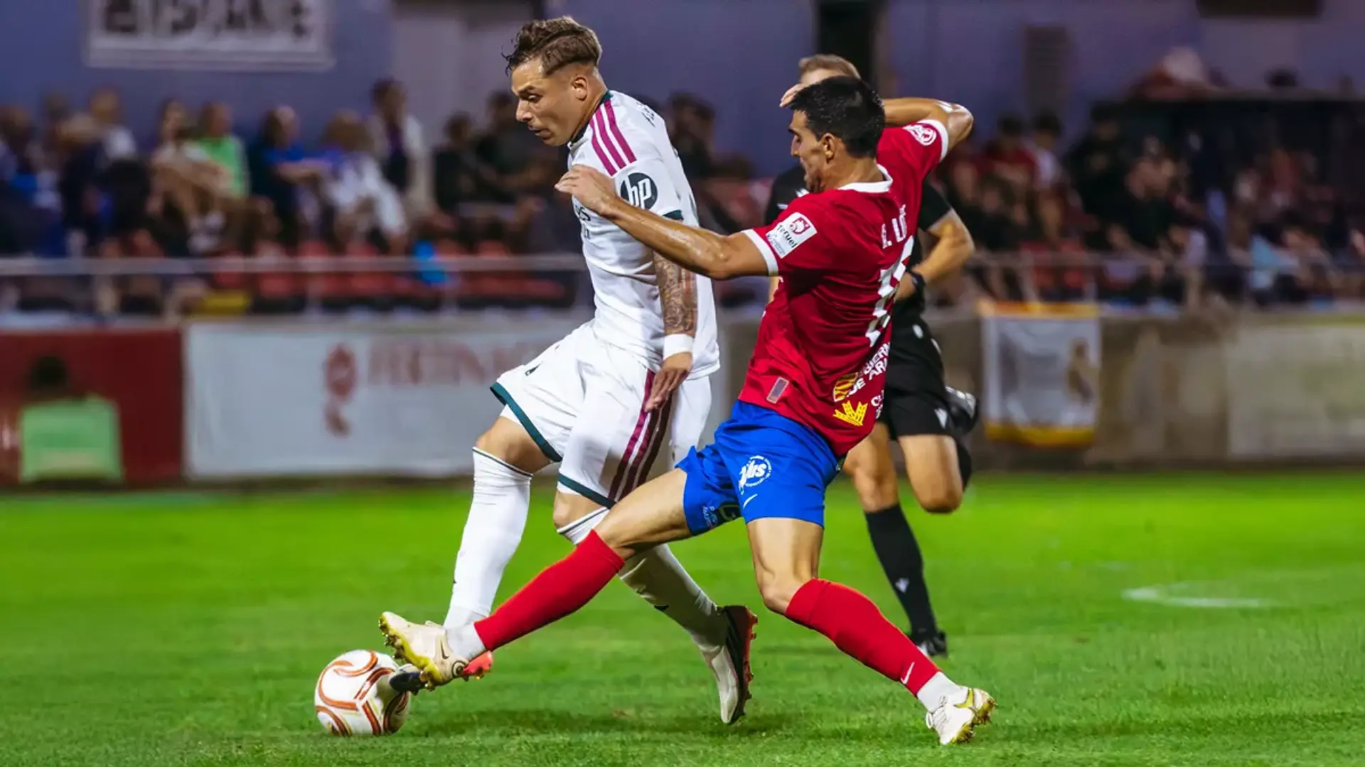 Le Real Madrid Castilla trébuche sur la pelouse de Teruel (ralmadrid.com)
