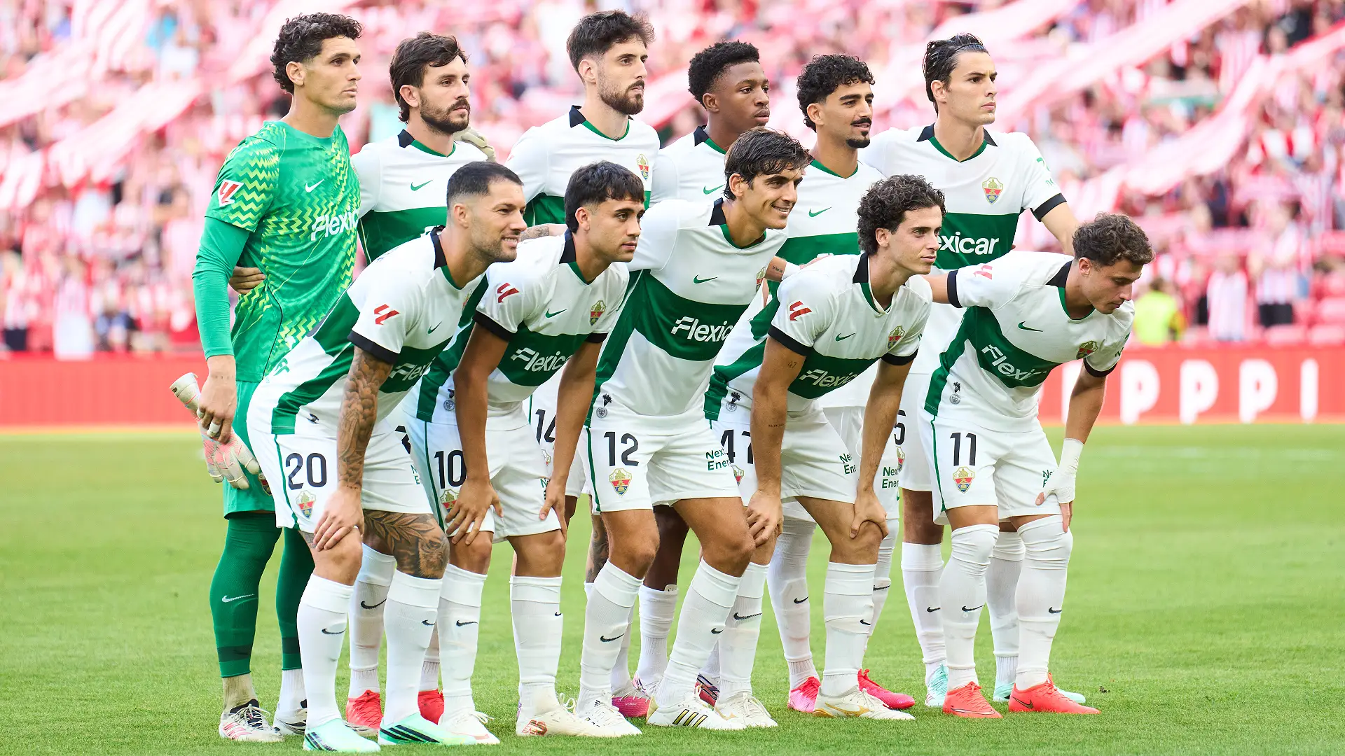 BILBAO, SPAIN - SEPTEMBER 12: Players of Elche CF pose for a team photograph prior to the LaLiga EA Sports 2026/27 match between Athletic Club and Elche CF at Estadio de San Mames on September 12, 2026 in Bilbao, Spain. (Photo by Juan Manuel Serrano Arce/Getty Images)