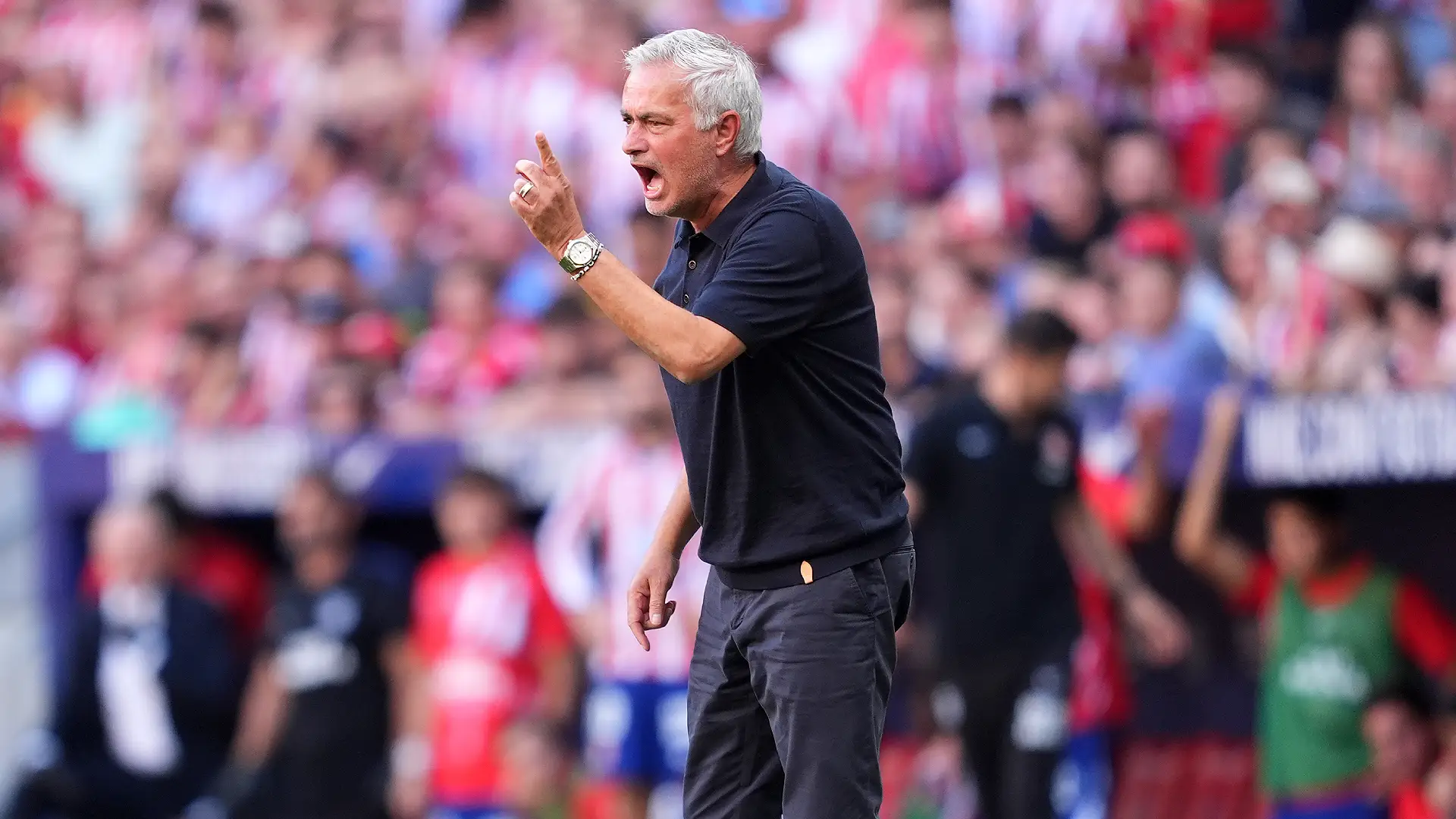 MADRID, SPAIN - SEPTEMBER 20: Jose Mourinho, Manager of Real Madrid, reacts during the LaLiga EA Sports 2026/27 match between Atletico de Madrid and Real Madrid at Riyadh Air Metropolitano on September 20, 2026 in Madrid, Spain. (Photo by Mateo Villalba Sanchez/Getty Images)
