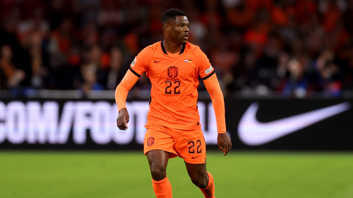 AMSTERDAM, NETHERLANDS - SEPTEMBER 24: Denzel Dumfries of Netherlands runs with the ball during the UEFA Nations League 2026/27 group phase match between Netherlands and Germany at Johan Cruijff Arena on September 24, 2026 in Amsterdam, Netherlands. (Photo by Lars Baron/Getty Images)