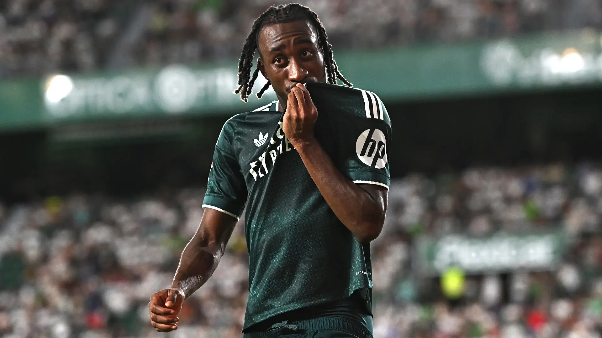 ELCHE, SPAIN - SEPTEMBER 15: Yan Diomande of Real Madrid reacts during the LaLiga EA Sports 2026/27 match between Elche CF and Real Madrid at Estadio Manuel Martinez Valero on September 15, 2026 in Elche, Spain. (Photo by Francisco Macia/Getty Images)