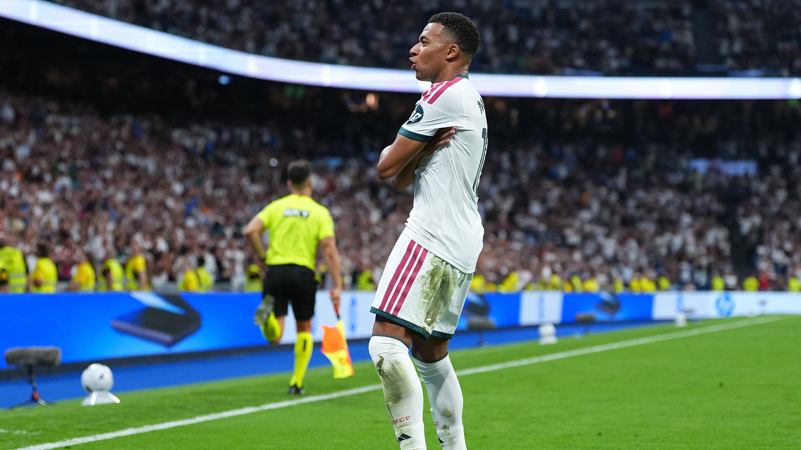 MADRID, SPAIN - SEPTEMBER 12: Kylian Mbappe of Real Madrid celebrates scoring his team’s fourth goal during the LaLiga EA Sports 2026/27 match between Real Madrid and Rayo Vallecano de Madrid at Estadio Santiago Bernabeu on September 12, 2026 in Madrid, Spain. (Photo by Angel Martinez/Getty Images)