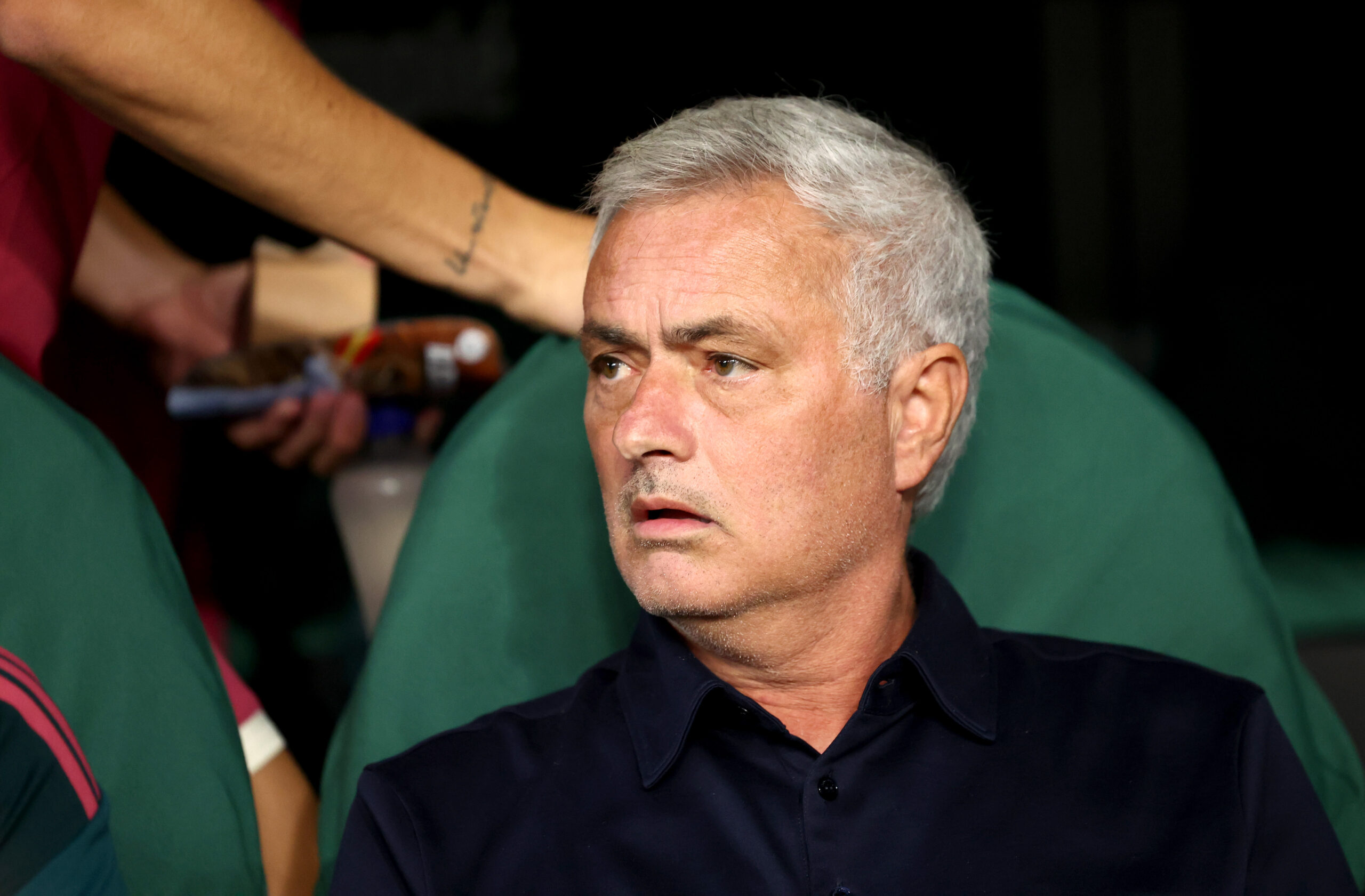 Mourinho SÉVILLE, ESPAGNE - 4 SEPTEMBRE : Arda Guler du Real Madrid réagit pendant le match de LaLiga EA Sports 2026/27 opposant le Real Betis Balompié au Real Madrid à l'Estadio La Cartuja le 4 septembre 2026 à Séville, en Espagne. (Photo : Fran Santiago/Getty Images)