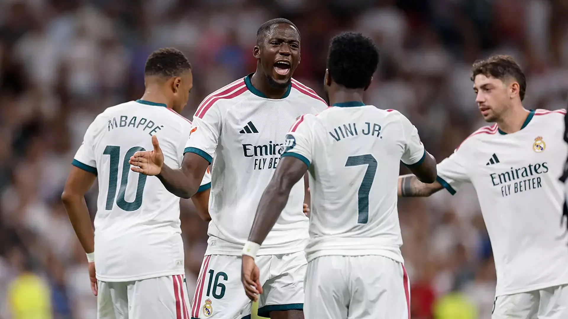 Vinicius Júnior, Kylian Mbappé, Ibrahima Konaté et Federico Valverde lors de la rencontre Real Madrid - Real Sociedad. (realmadrid.com)