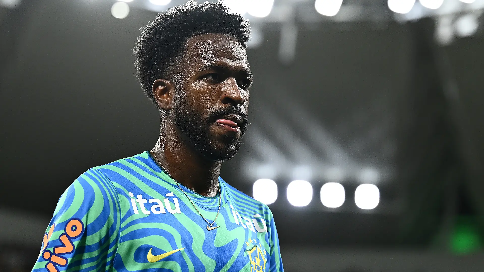 TOWNSVILLE, AUSTRALIA - SEPTEMBER 25: Vinicius Jose Paixao de Oliveira Junior of Brazil warms up during the International Friendly match between Australia Socceroos and Brazil at Queensland Country Bank Stadium on September 25, 2026 in Townsville, Australia. (Photo by Albert Perez/Getty Images)