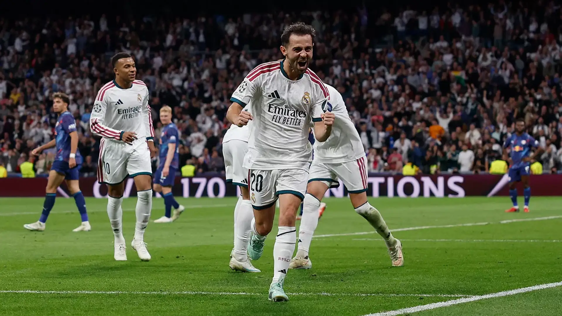 Bernardo Silva célébrant son premier but pour le Real Madrid, face au RB Leipzig en Ligue des champions (4-1) (realmadrid.com)